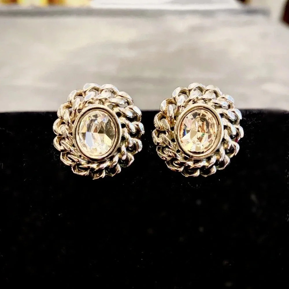 💎 Beautiful Swarovski Crystal Earrings 💎